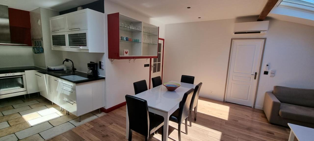 Chambre D'hotes Sde, Wc Prive Climatise Dans Loft 80m2 Espace Commun Avec Les Habitants Salon Et Cuisine